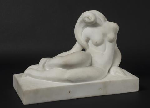 Joël Martel, "Nu couché", 20e siècle, marbre / Musées de Poitiers, Ch. Vignaud